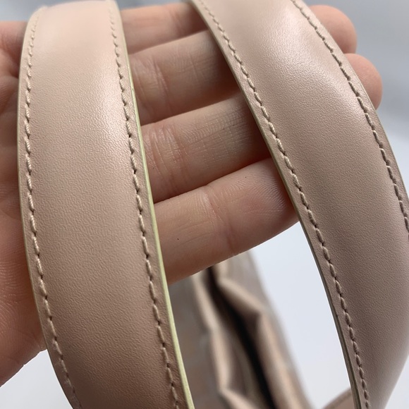 Chanel New Travel Line Tote Rose Gold with Authenticity card and Stamp - Picture 4 of 14